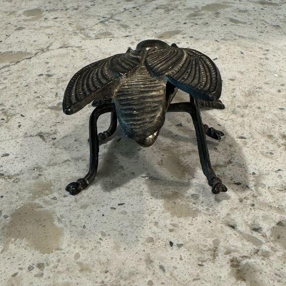 Vintage 1950-60’s~Brass~Italian Ashtray~in Form of a Fly~Hinges Open~Nice~BR - Picture 7 of 11